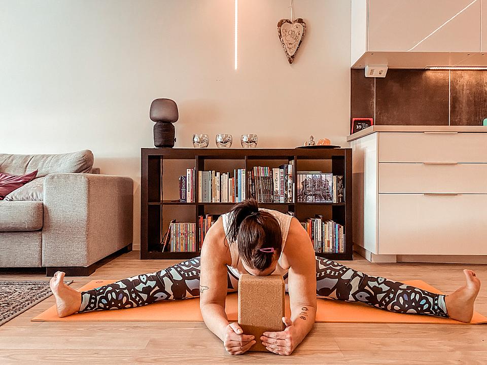 Restorative yoga nybegynner kurs